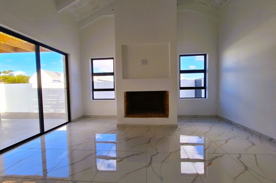 3 Bedroom Property for Sale in Shelley Point Western Cape